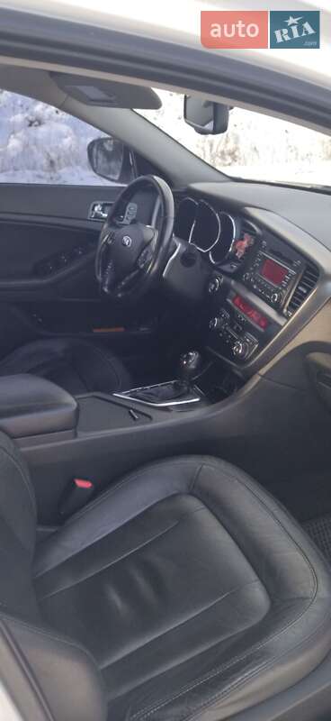 Седан Kia Optima 2013 в Коростені