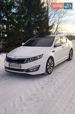 Седан Kia Optima 2013 в Коростене