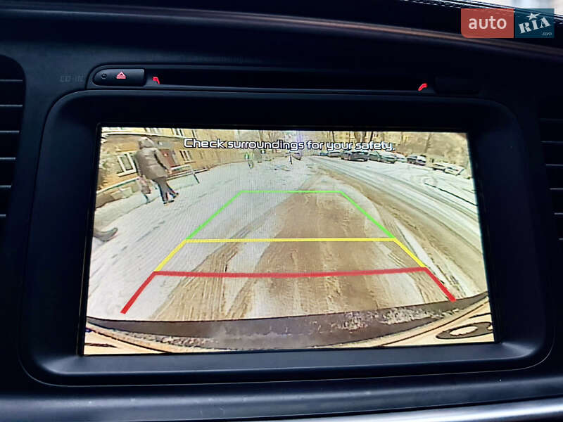 Седан Kia Optima 2014 в Києві