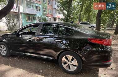 Седан Kia Optima 2012 в Павлограді