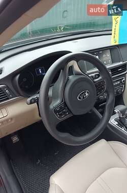 Седан Kia Optima 2018 в Хмельницком
