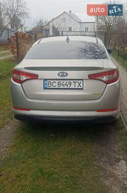 Седан Kia Optima 2013 в Львове