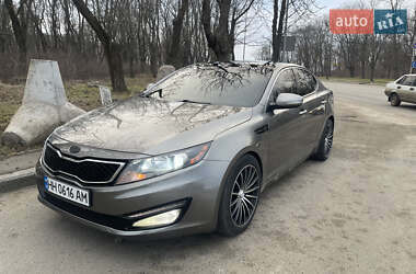 Седан Kia Optima 2011 в Одессе