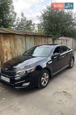 Седан Kia Optima 2014 в Киеве