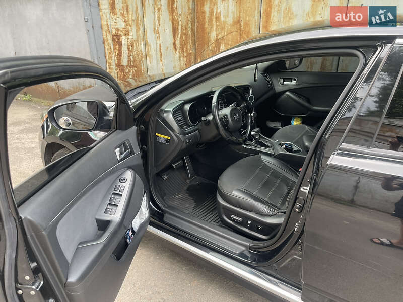 Седан Kia Optima 2014 в Києві
