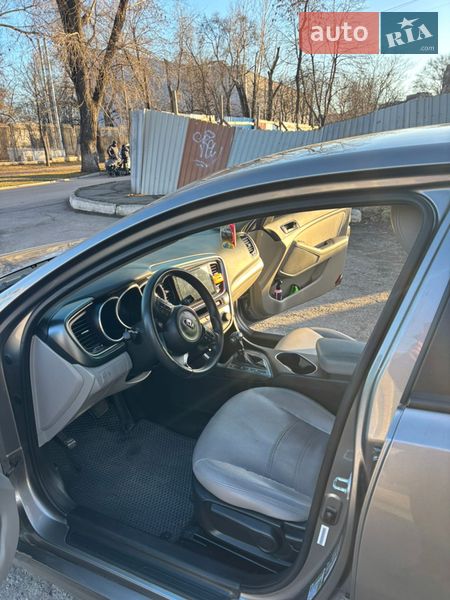 Седан Kia Optima 2014 в Кам'янському