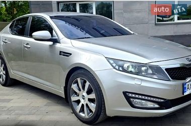 Седан Kia Optima 2012 в Харькове