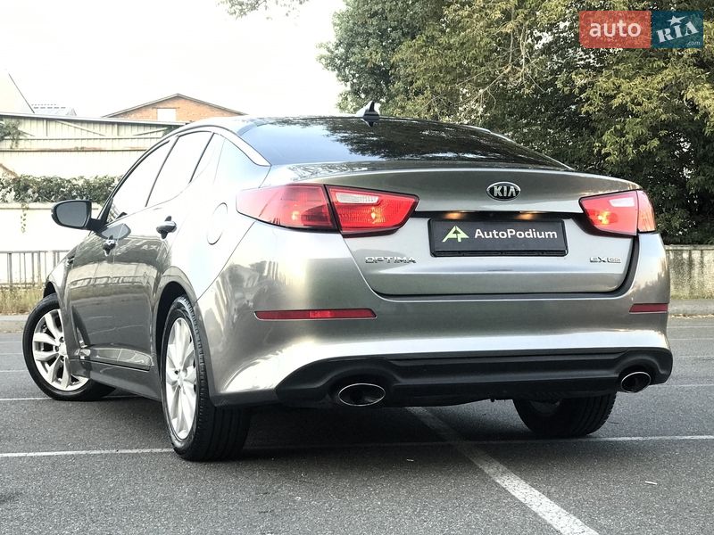 Седан Kia Optima 2014 в Киеве