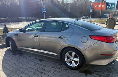 Седан Kia Optima 2015 в Хмельницком