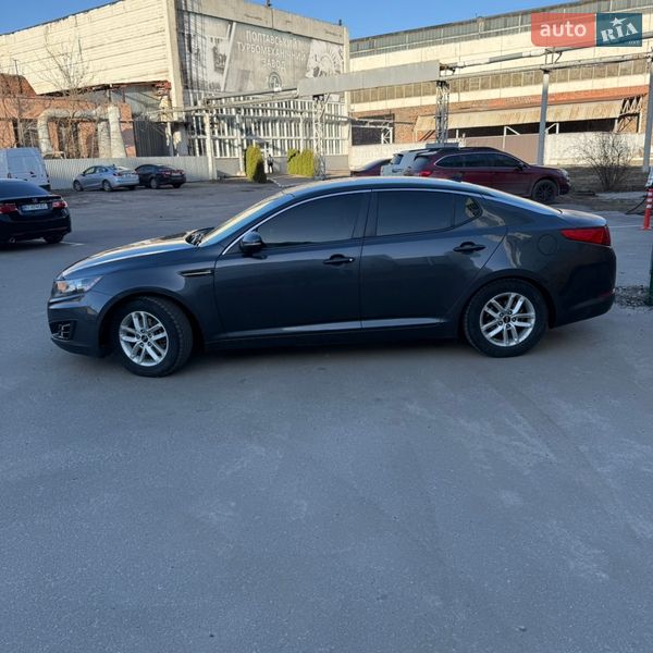 Седан Kia Optima 2011 в Полтаве