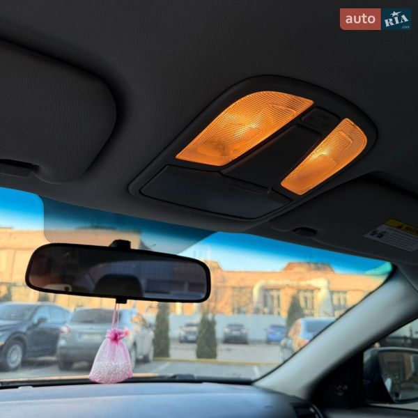 Седан Kia Optima 2011 в Полтаве