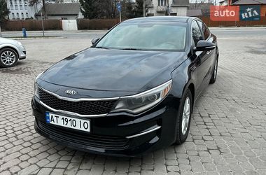 Седан Kia Optima 2016 в Ивано-Франковске