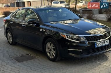 Седан Kia Optima 2017 в Ивано-Франковске