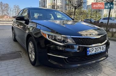 Седан Kia Optima 2017 в Ивано-Франковске