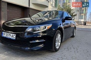 Седан Kia Optima 2017 в Ивано-Франковске