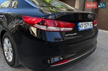 Седан Kia Optima 2017 в Ивано-Франковске