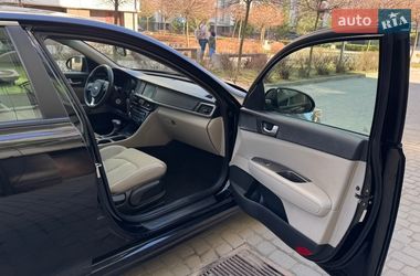 Седан Kia Optima 2017 в Ивано-Франковске
