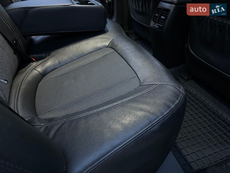 Седан Kia Optima 2012 в Одессе