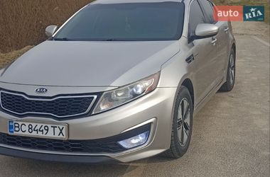 Седан Kia Optima 2013 в Львове