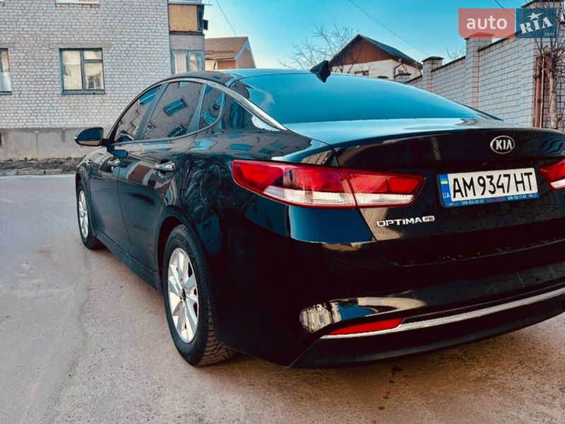 Седан Kia Optima 2018 в Житомирі