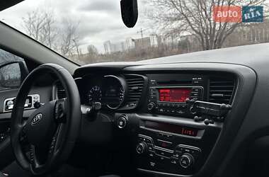 Седан Kia Optima 2012 в Кривому Розі