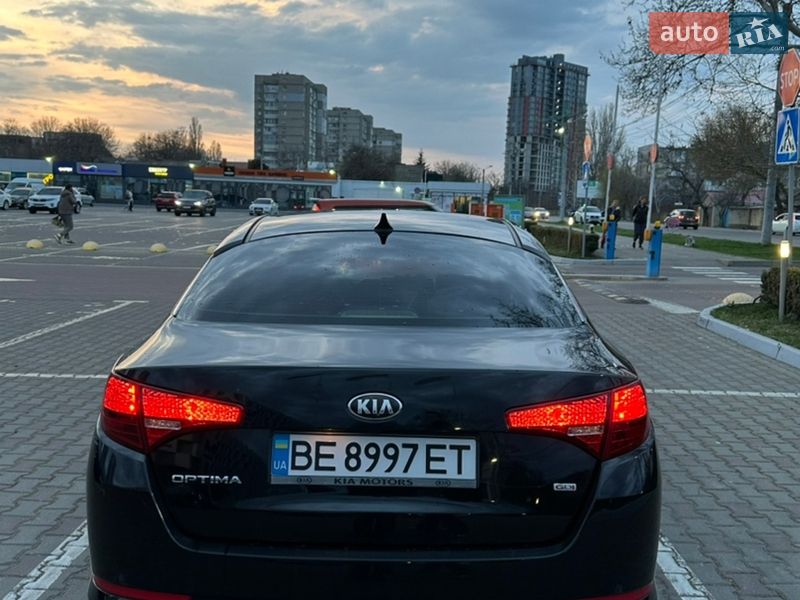 Седан Kia Optima 2012 в Одессе
