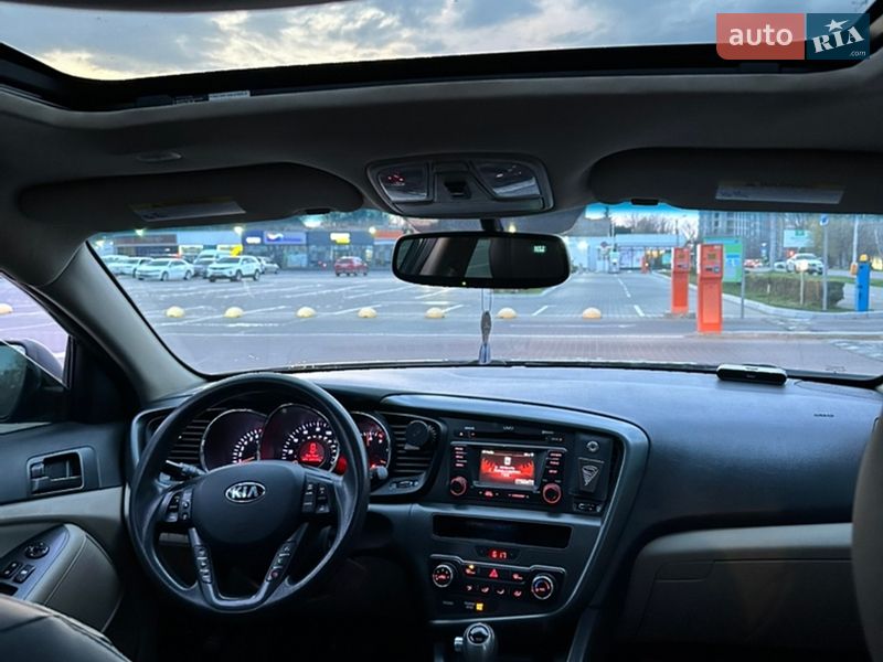 Седан Kia Optima 2012 в Одессе