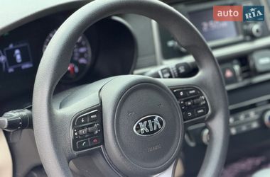 Седан Kia Optima 2015 в Харькове