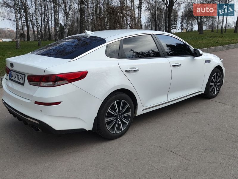 Седан Kia Optima 2019 в Житомирі