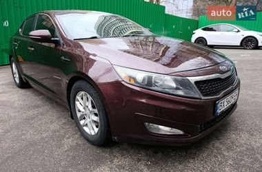 Седан Kia Optima 2011 в Києві