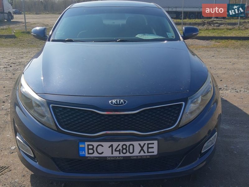 Седан Kia Optima 2015 в Львові