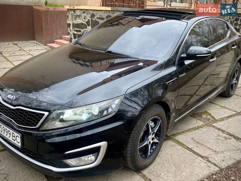Седан Kia Optima 2013 в Новомиргороде