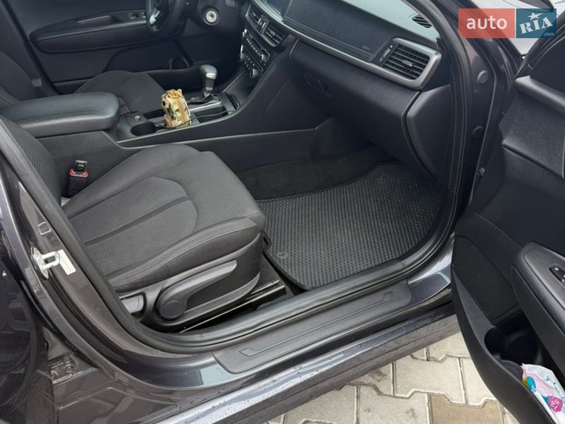 Седан Kia Optima 2017 в Киеве фото 11 Седан Kia Optima 2017 в Киеве