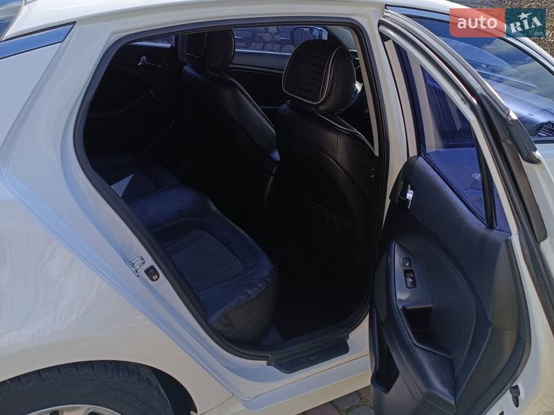 Седан Kia Optima 2011 в Кременці фото 11 Седан Kia Optima 2011 в Кременці