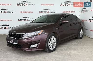 Седан Kia Optima 2014 в Львове