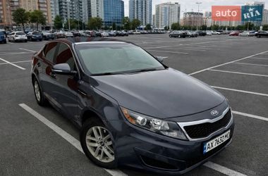 Седан Kia Optima 2011 в Харкові