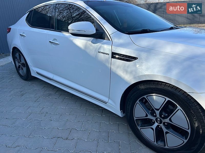 Седан Kia Optima 2013 в Николаеве
