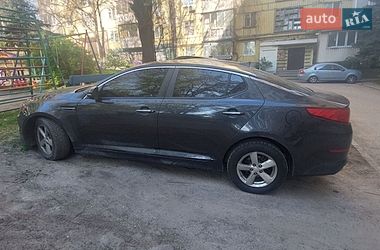 Седан Kia Optima 2015 в Дніпрі