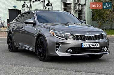 Седан Kia Optima 2016 в Києві