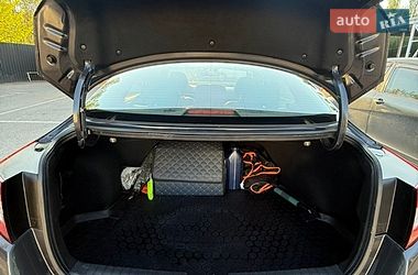 Седан Kia Optima 2012 в Києві