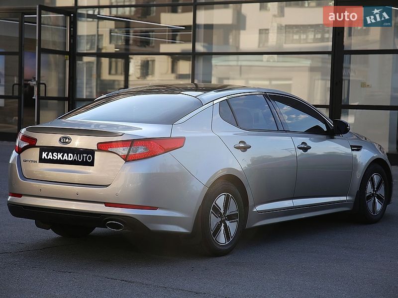 Седан Kia Optima 2011 в Харькове