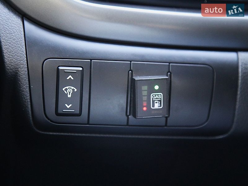 Седан Kia Optima 2011 в Харькове