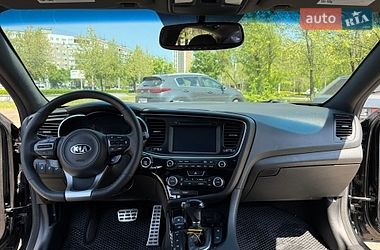 Седан Kia Optima 2014 в Днепре