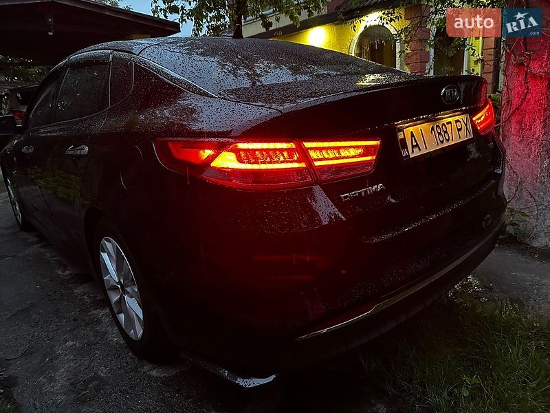 Седан Kia Optima 2016 в Києві