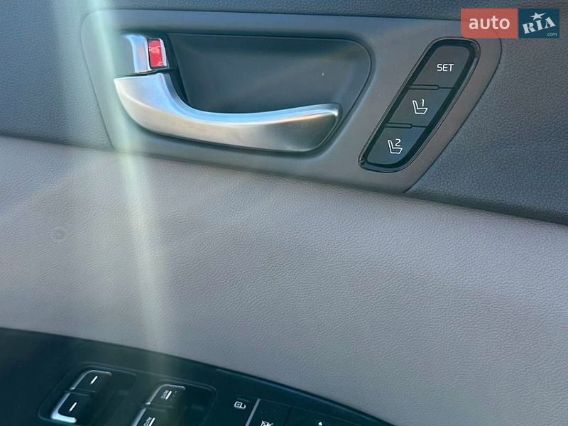 Седан Kia Optima 2016 в Черкасах