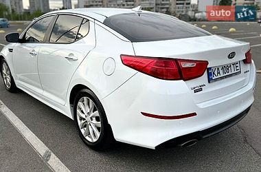 Седан Kia Optima 2014 в Киеве