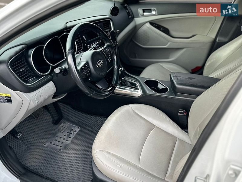 Седан Kia Optima 2014 в Киеве