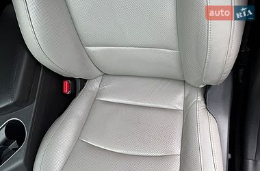 Седан Kia Optima 2014 в Киеве