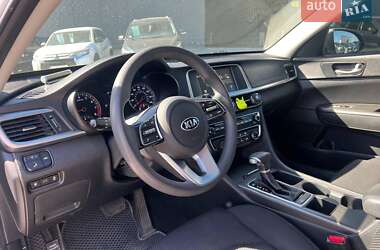Седан Kia Optima 2018 в Львове