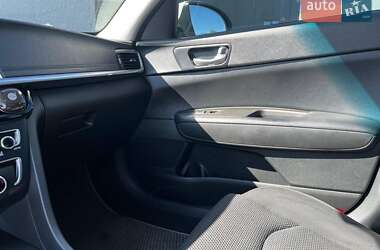 Седан Kia Optima 2018 в Львове